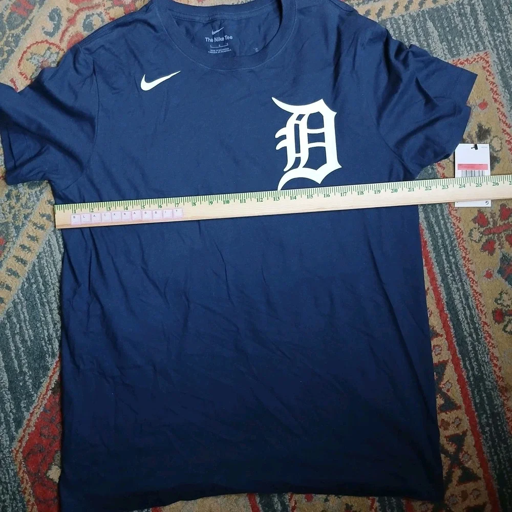NWT Nike Detroit Tigers Javier Baez T Shirt Old English‎ 